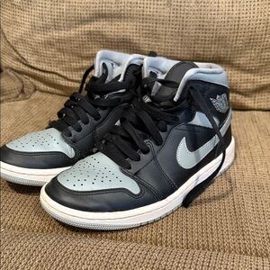 Nike Air Jordan 1 Kids Black and Gray Mid Shadow